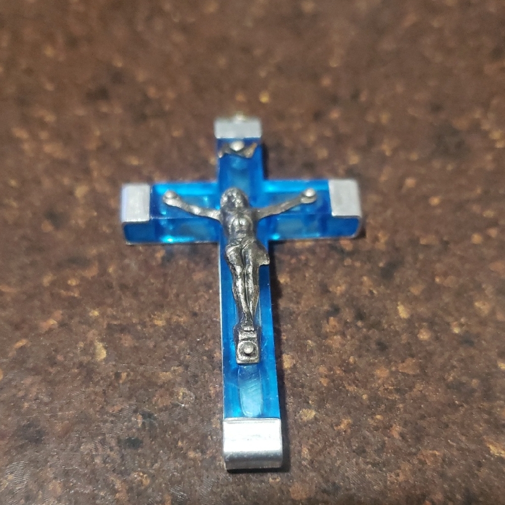 Vintage Lourdes France Crucifix Blue Lucite Pendant.